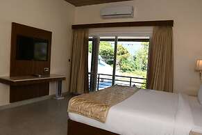 Mastiff Villa Camellia - A Tea Estate Hotel