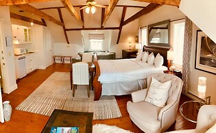 Treadwell Inn