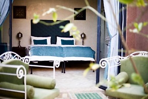 L' Amandier Hotel & Villas