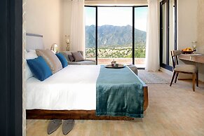 L' Amandier Hotel & Villas