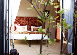 L' Amandier Hotel & Villas