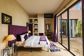 L' Amandier Hotel & Villas