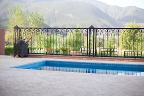 L' Amandier Hotel & Villas