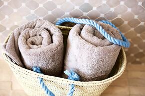 L' Amandier Hotel & Villas