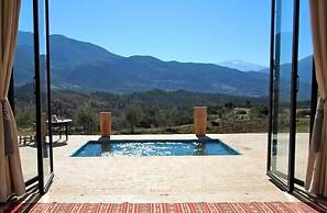 L' Amandier Hotel & Villas