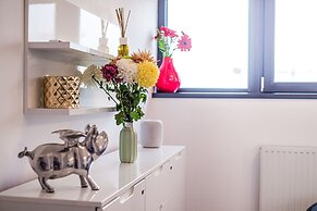 Luxury Penthouse Plaza Residence P1