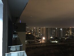 Luxury Penthouse Plaza Residence P1