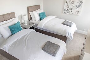 Central Stamford Townhouse