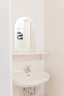 Shin-Okubo International Hotel