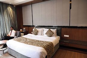 Hotel The Grand Mamta