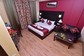 Hotel The Grand Mamta