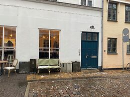 City Hotel Nattergalen Apartments