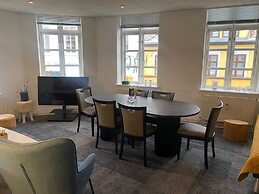 City Hotel Nattergalen Apartments