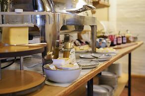 City Hotel Nattergalen Apartments