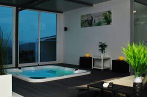 Jingtu Wellness & Spa Resort