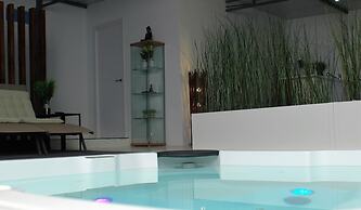 Jingtu Wellness & Spa Resort