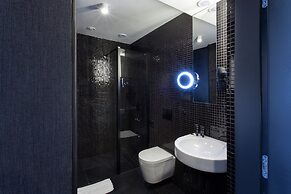 The Loft Hotel - Adults Only