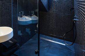 The Loft Hotel - Adults Only