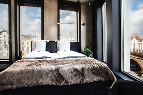 The Loft Hotel - Adults Only