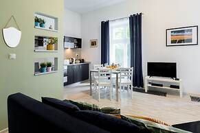 FriendHouse - Sobieski Residence