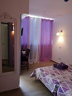 Sensations Guesthouse