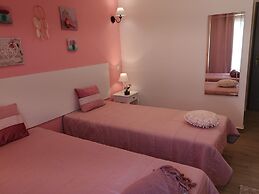 Sensations Guesthouse