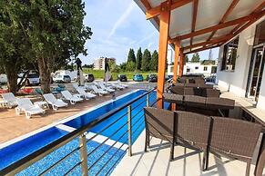 Hotel Hoti II