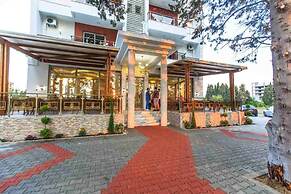 Hotel Hoti II