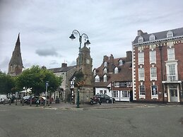 Bryn Eithin Cottage Far From the Madding Crowd