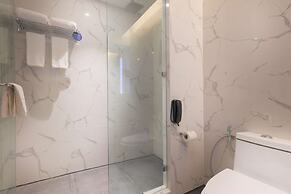 Best Western Plus Metro Clark