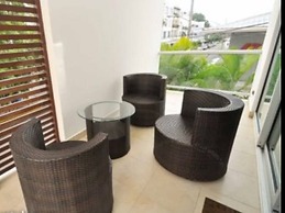 Oasis 12 by Realty Group