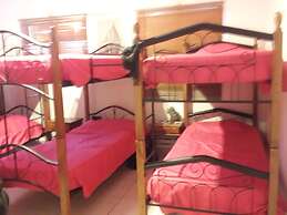 Palmita Hotel Hostel