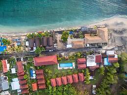 Rijet Villa Beach & Restaurant