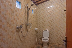 Rijet Villa Beach & Restaurant