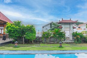 Rijet Villa Beach & Restaurant