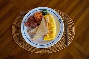 Rijet Villa Beach & Restaurant