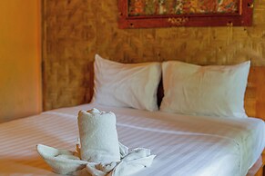 Rijet Villa Beach & Restaurant