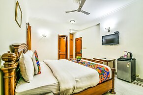 FabHotel Homeport Residency