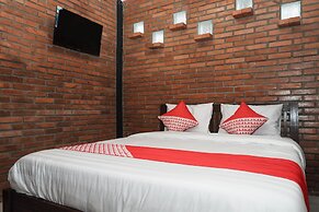 Collection O 550 Kebon Krapyak Cottage Syariah