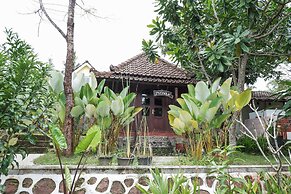 Collection O 550 Kebon Krapyak Cottage Syariah