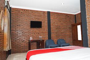 Collection O 550 Kebon Krapyak Cottage Syariah