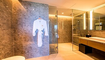 Oakwood Apartments Sanya