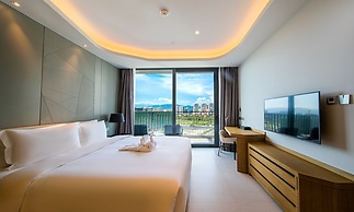 Oakwood Apartments Sanya