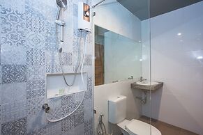 Light Khaolak Resort