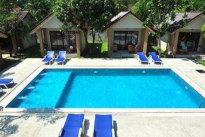 Light Khaolak Resort