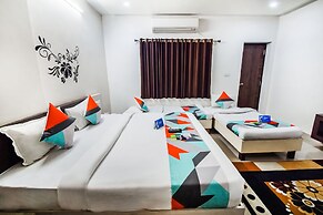 FabHotel Himanshi