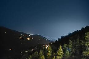 Hotel Varuni Mcleodganj