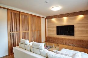 Churaya -Yaedake with Japanese Garden-