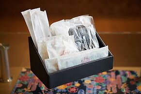 Churaya -Yaedake with Japanese Garden-