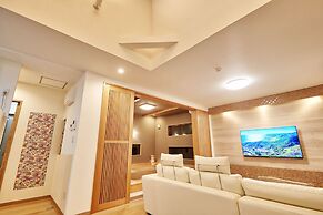 Churaya -Yaedake with Japanese Garden-